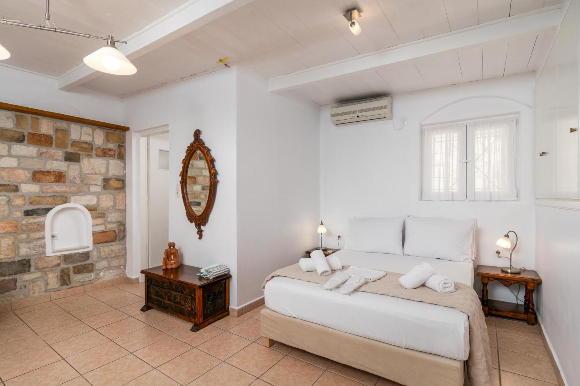 Lina And Babis' Home Adamantas  Стая снимка